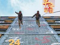 开云体育入口-包含强队雄风：席卷弱旅，问鼎冠军之路步步为营的词条