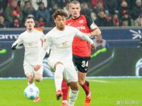 开云体育官网-勒沃库森主场绝杀布莱什特，士气爆棚