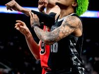 开云体育下载-马刺大胜公牛，信心大增