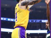 开云体育在线-雄鹿惜败老鹰，遗憾错失胜利