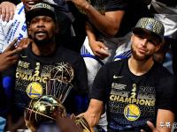 开云体育-勇士客场击败爵士，库里成为得分王