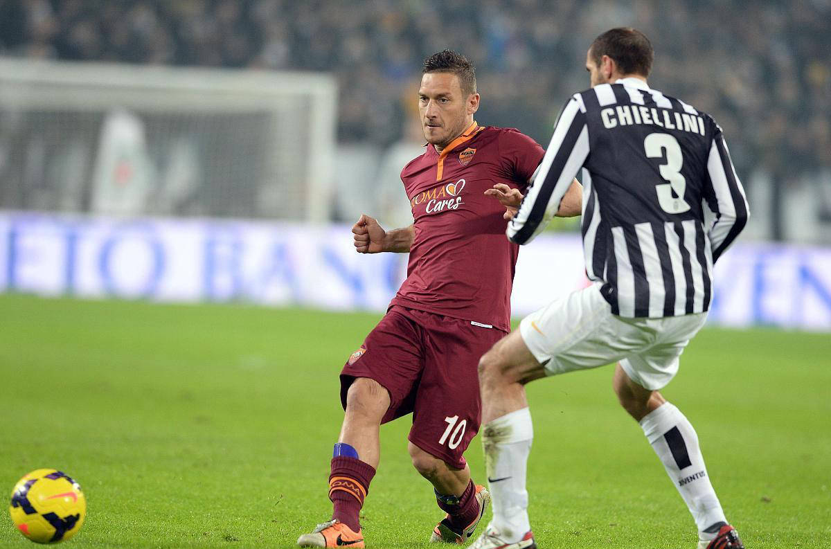 罗马中场发挥稳定，球队客场获胜