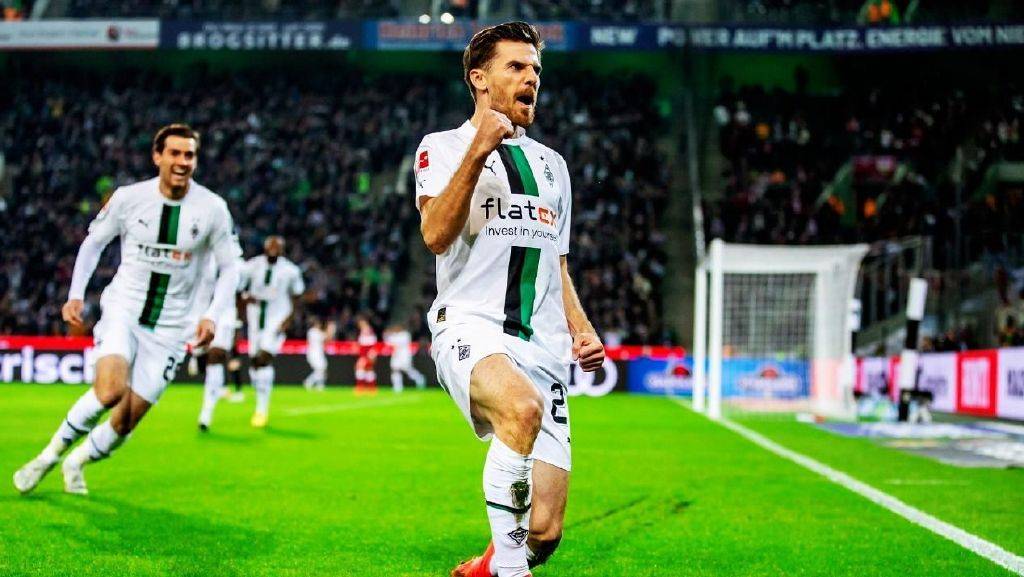 关于不来梅取得大胜，球队士气大振的信息