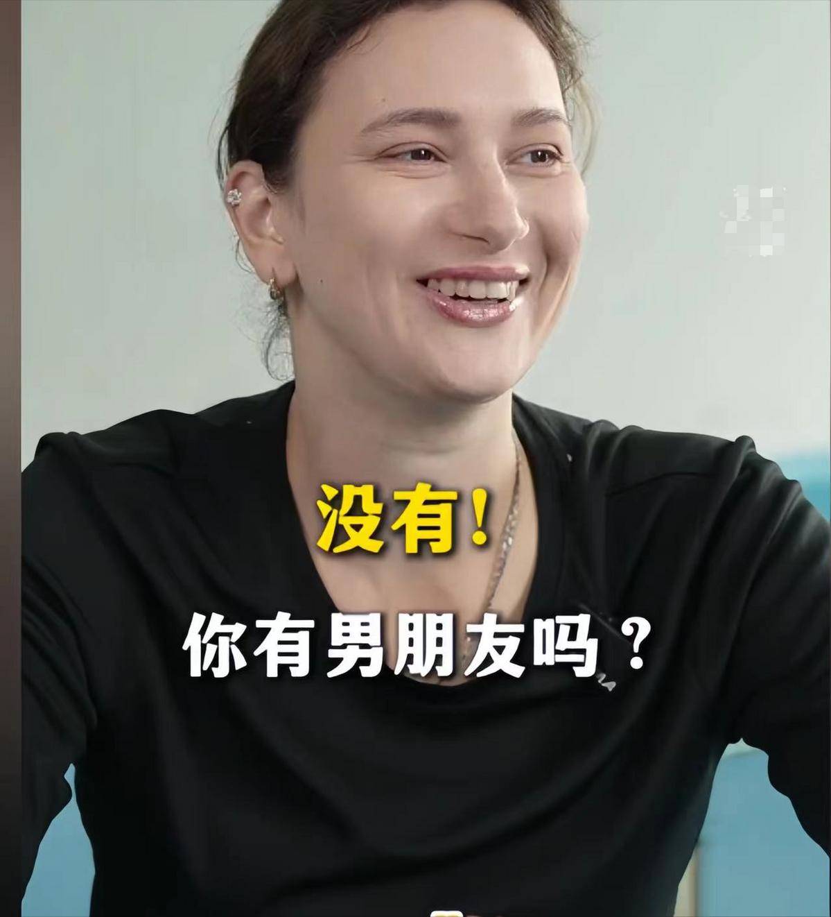 俄罗斯跳水选手高空翻飞获得冠军 俄罗斯跳水选手高空翻飞获得冠军