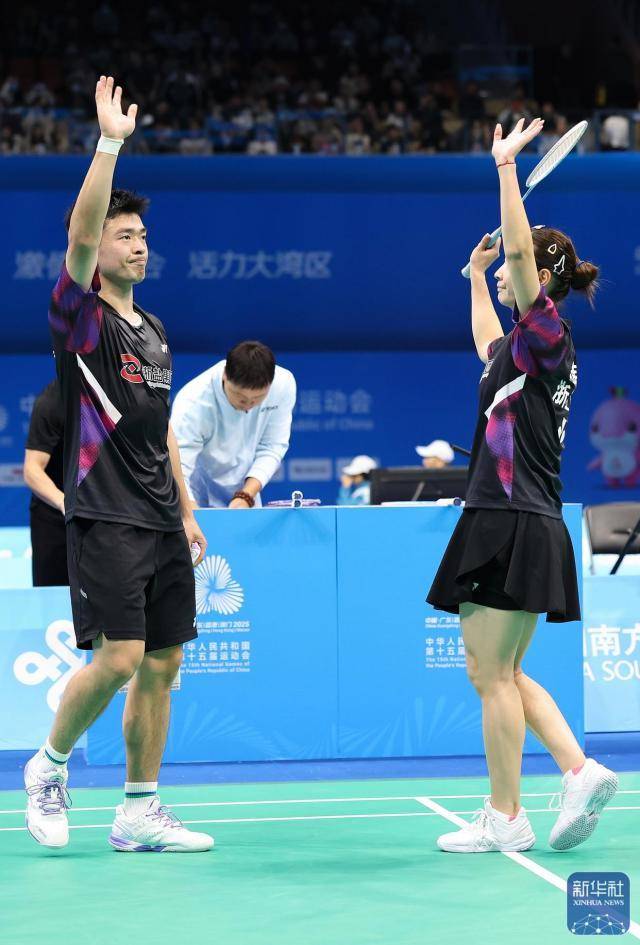 丹麦队轻取韩国队，郑思维带队取胜