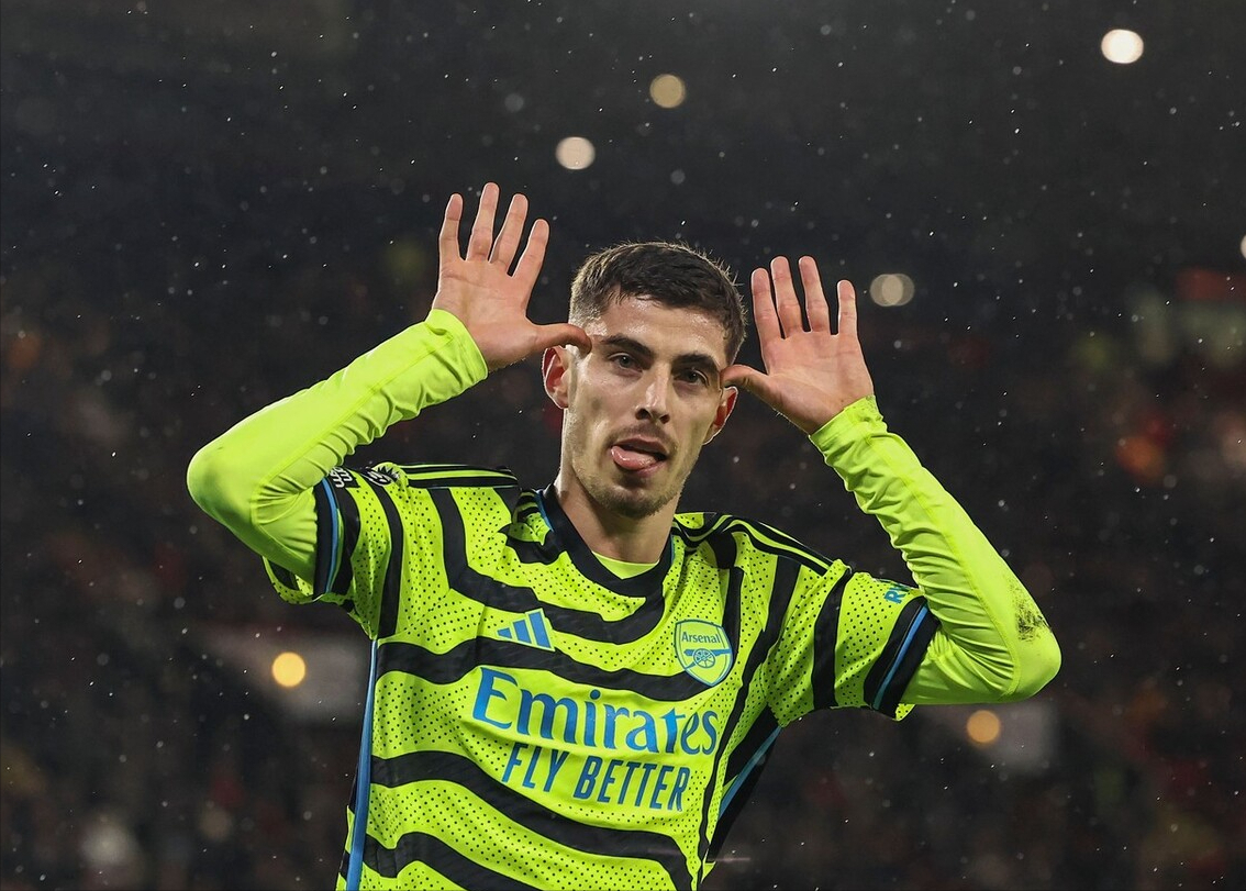 关于挪威横扫马赛，马丁内利高光表现的信息